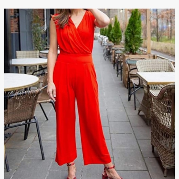 Cabi 5773 Uptown Red Jumpsuit - Size Medium (M) - Picture 3 of 8